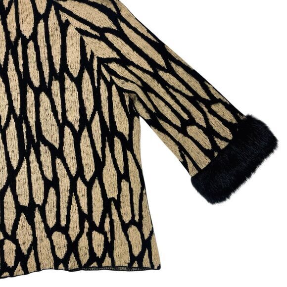 Chico's Jacket Womens 1 Beige Black Vintage Faux Fur Trimmed Zipper Chic Sweater - Picture 9 of 16